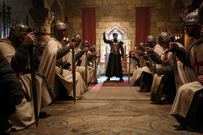 Diriliş Ertuğrul 74. bölüm fraganı izle (Bitmeyen sinsi planlar)